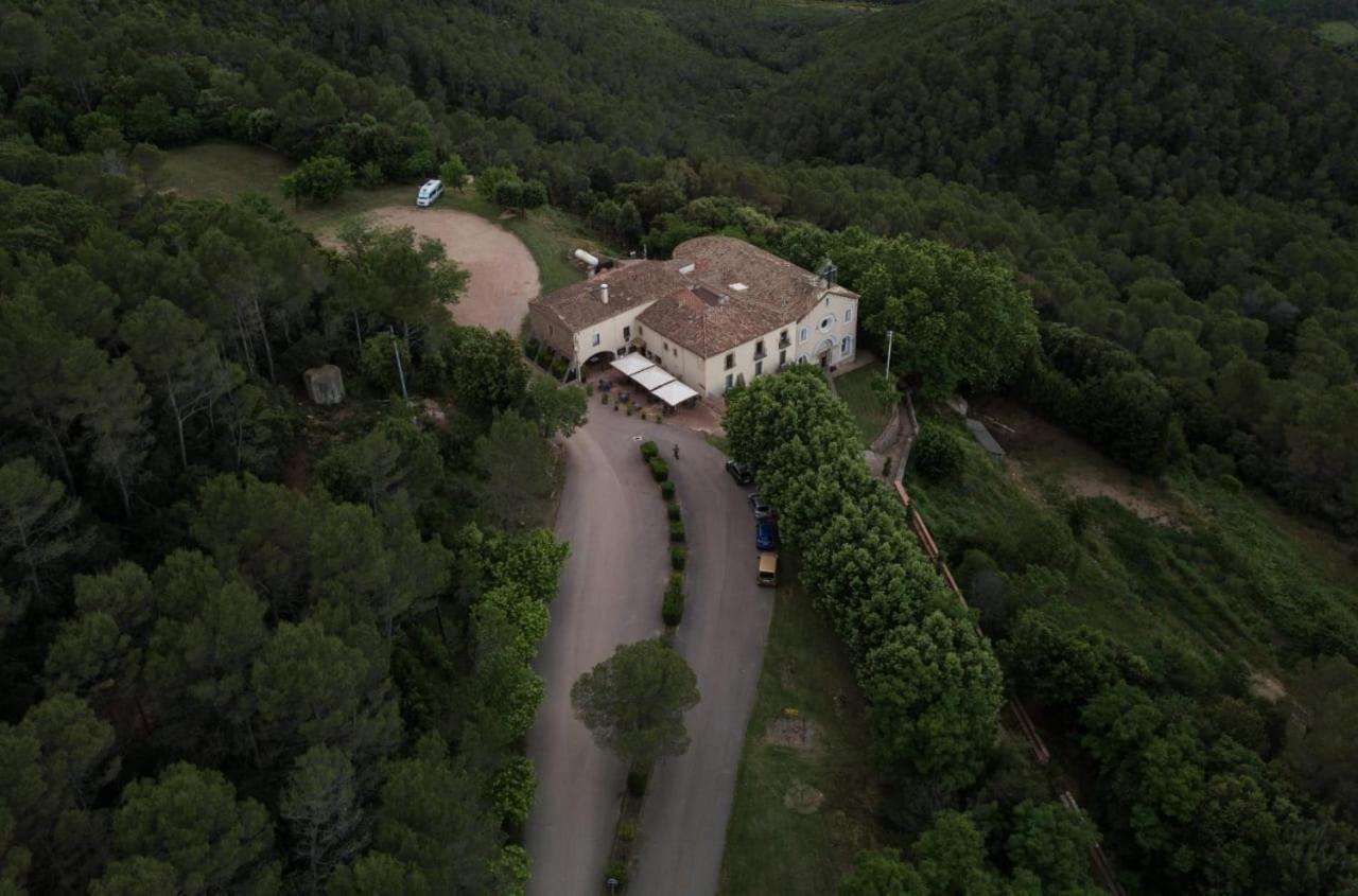 Hostal La Salut De Terrades Exterior photo