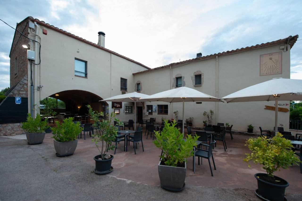 Hostal La Salut De Terrades Exterior photo