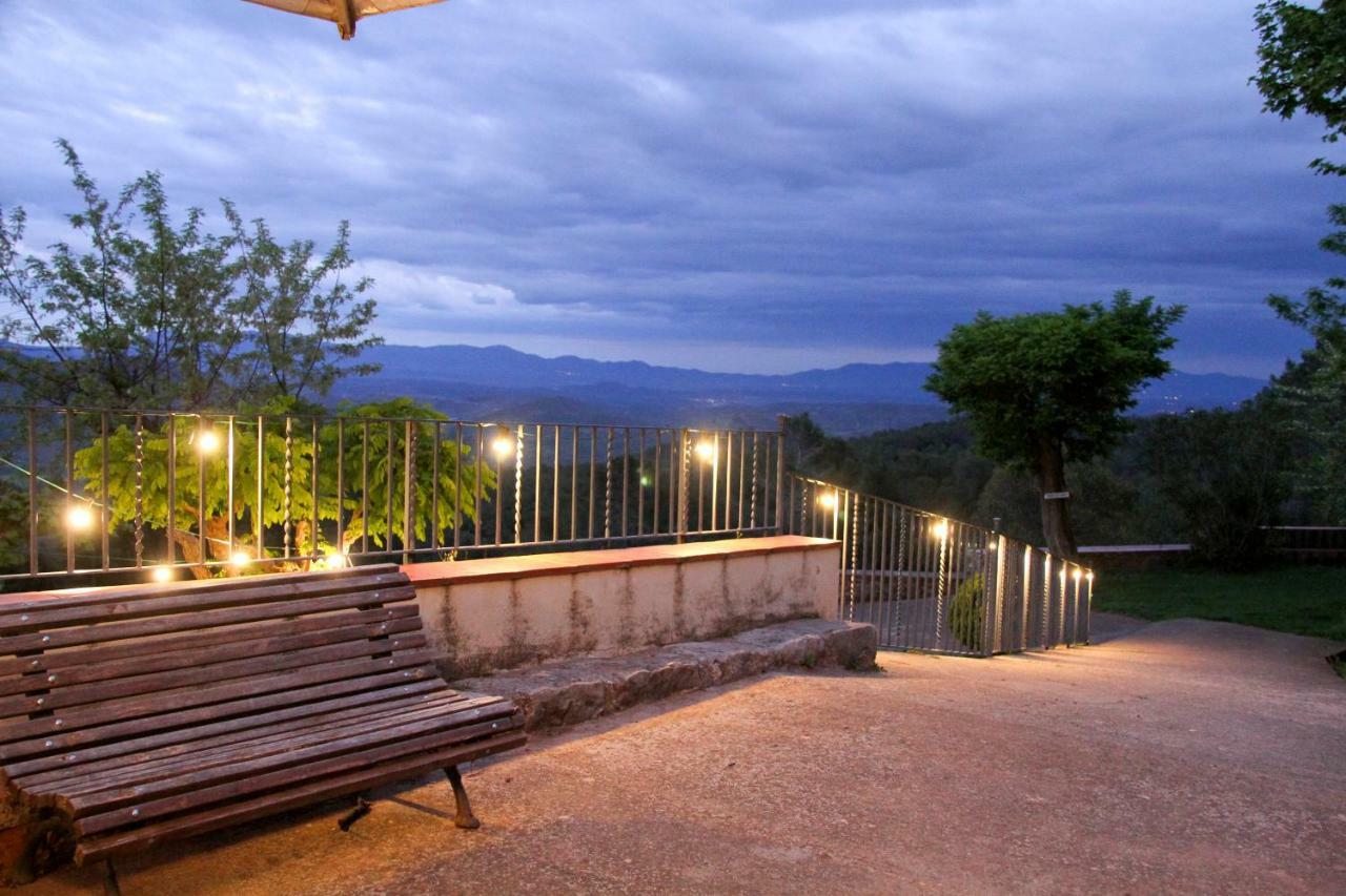 Hostal La Salut De Terrades Exterior photo
